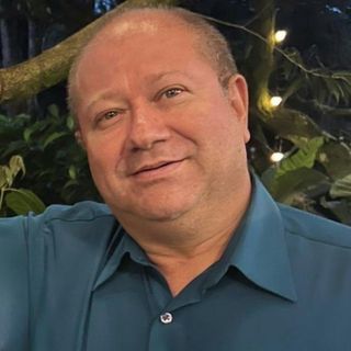 Dr. Efrain Ospina Zuluaga