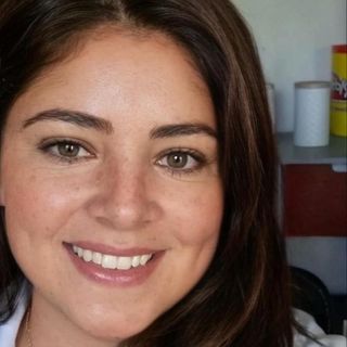 Dra. Laura Santamaria