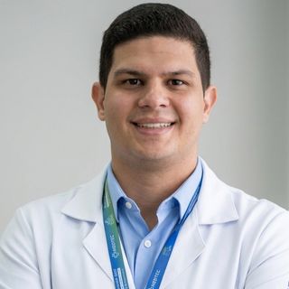 Mateus Maziero de Carvalho, Urologista Marília