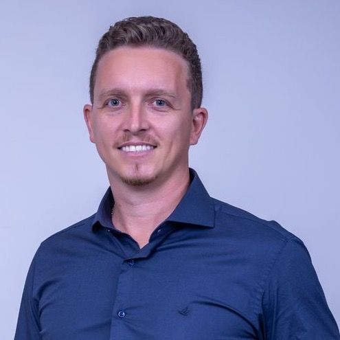 Robert Muglia, Fisioterapeuta Vila Velha