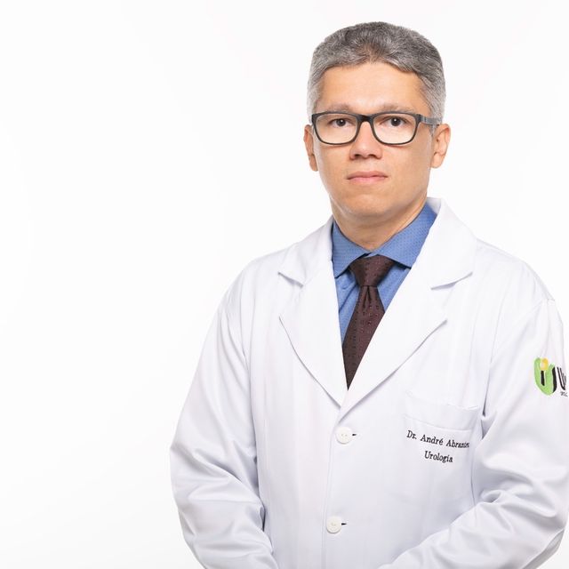 André Siqueira Abrantes, Urologista Natal
