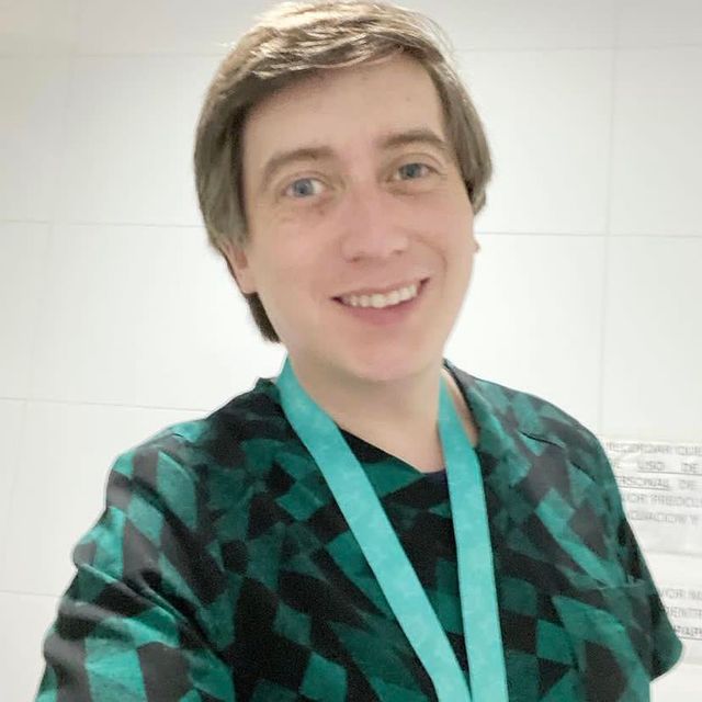 Carlos Opazo García, Kinesiólogo Cauquenes
