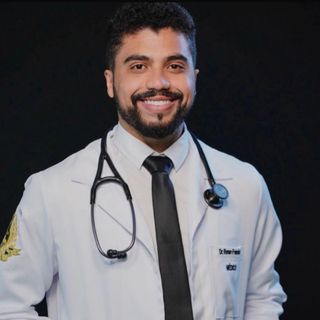 Dr. Renan Francisco de Carvalho