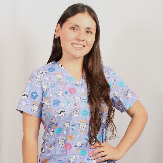 Paulina Constanza Osses Gatica, Dentista Los Ángeles
