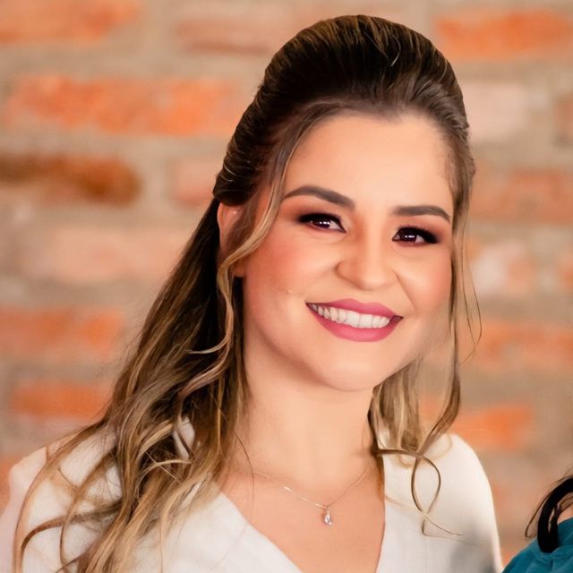 Daniele  Teixeira Camilo