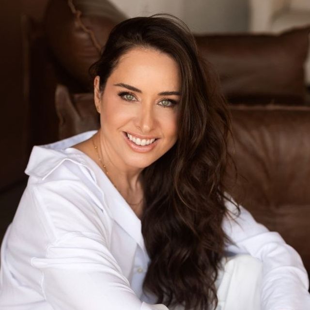 Ana Paula Berretta Facin, Dermatologista Curitiba