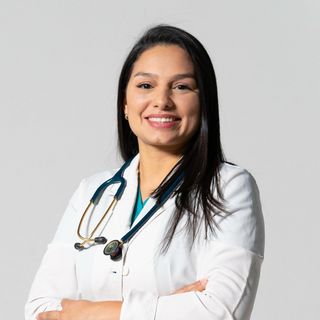 Dra. Carhylim Henríquez