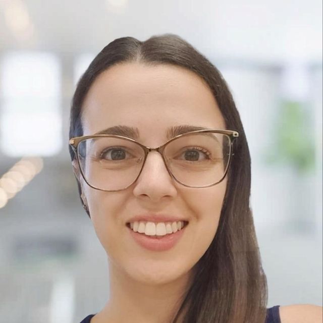 Ana Paula  Salvador Bouzan , Endocrinologista São Paulo