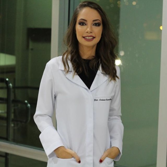 Larissa Delunardo, Psiquiatra Vitória