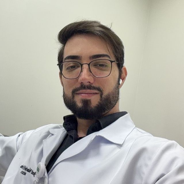 Jose Mauricio Nogueira Freitas, Médico clínico geral Uberaba