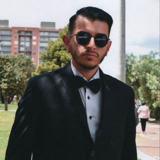 Acercar imagen: Camilo Andres Rueda Silva, Fisioterapeuta Funza