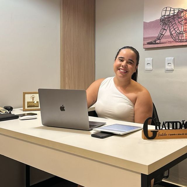 Larisse Emanoele Da Silva Mestre, Psicólogo Senador Canedo