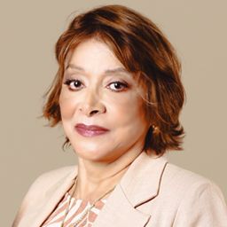 Tula Consuelo Vigil Verastegui, Cirurgião plástico Belo Horizonte