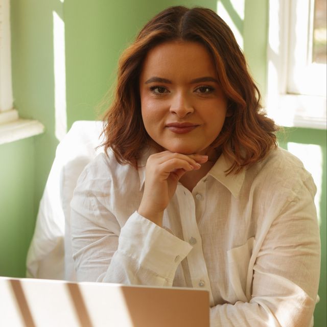 Isabella  Pires, Especialista em Clínica Médica São Paulo