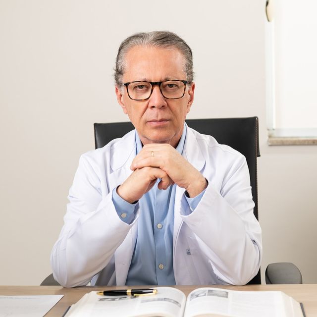 Eduardo Pereira Lopes, Urologista Coronel Fabriciano