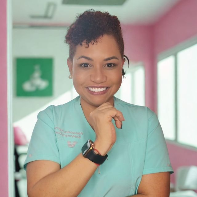 Alexandra Hernández, Enfermero Bogotá