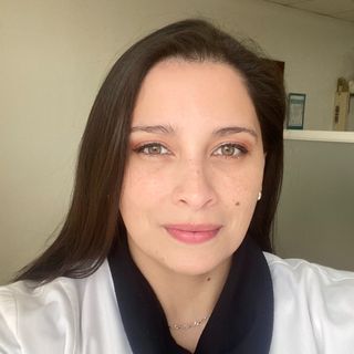 Acercar imagen: Jennifer Vargas Lucero, Médico general Rancagua