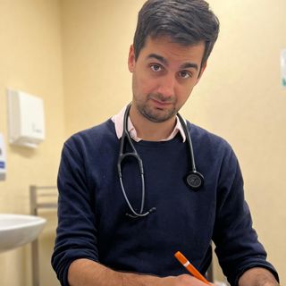 Dr. Alejandro Roubakhine Beati