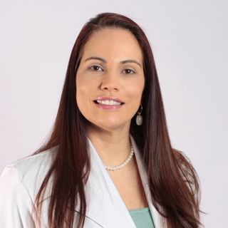 Karla Kalil, Mastologista Salvador