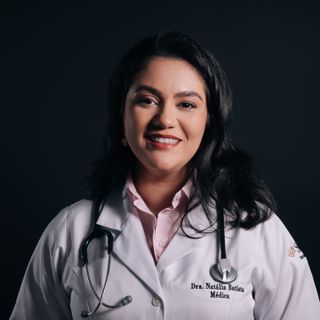 Ampliar imagem: Natália Batista de Lima e  Silva, Médico clínico geral Boa Vista