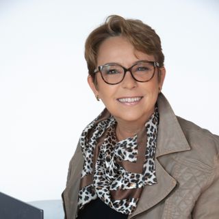 Adriana Coelho, Psicólogo Curitiba