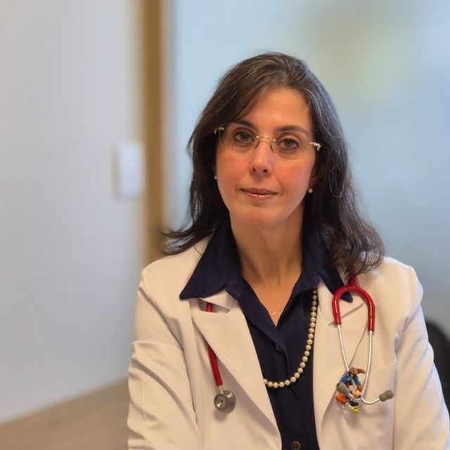 Simone De Carvalho dias, Pediatra Ilópolis