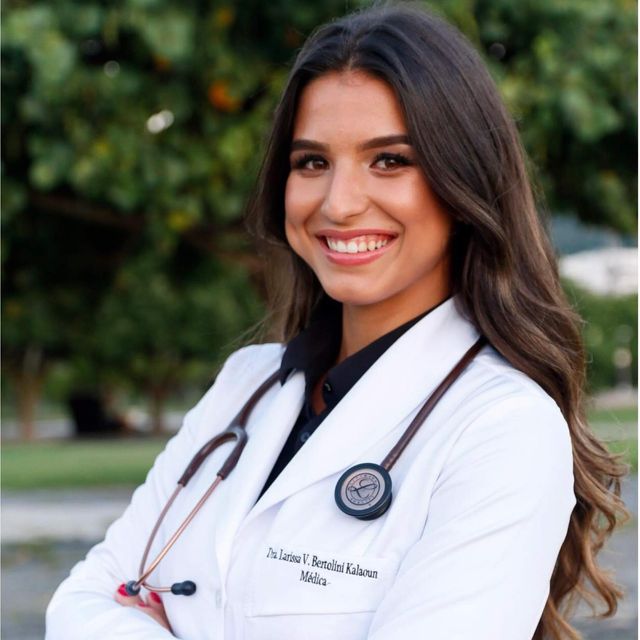 Larissa Kalaun, Pediatra Nova Iguaçu