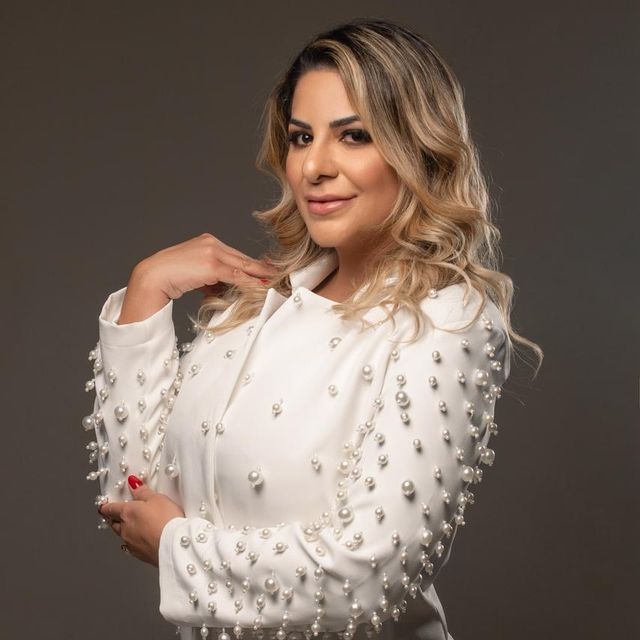 Ariane Santos, Dermatologista São Sebastião Do Paraíso