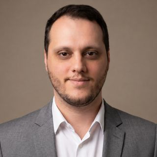 Luiz Felipe Correa Avanza, Ortopedista - Traumatologista Vitória