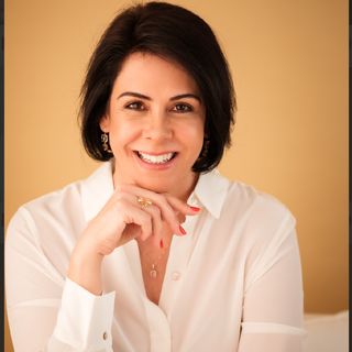 Ampliar imagem: Lisiane Delazzeri, Psiquiatra Pelotas