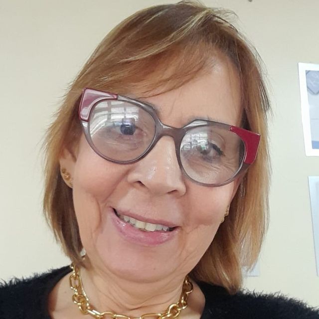 Rogeria Ferrari ., Psicólogo Guaíba