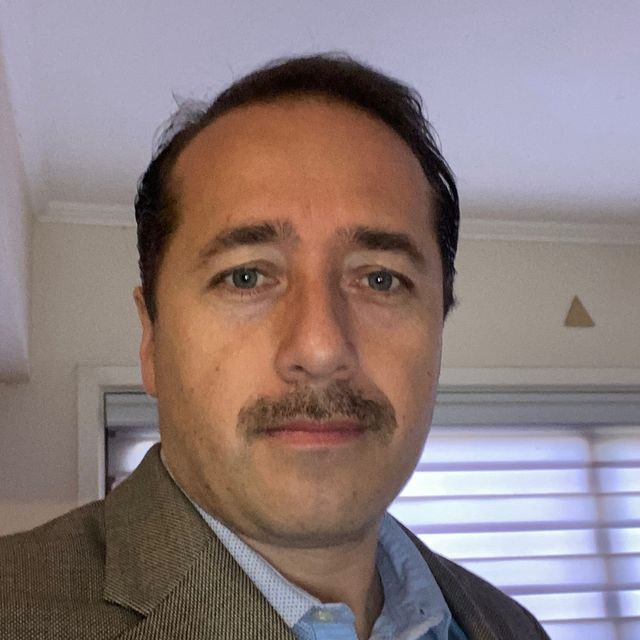 Julian Torres, Fonoaudiólogo Concepción