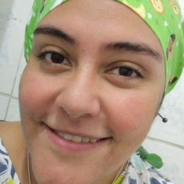 Jennifer de Lourdes Luna Contreras, Podólogo Cauquenes