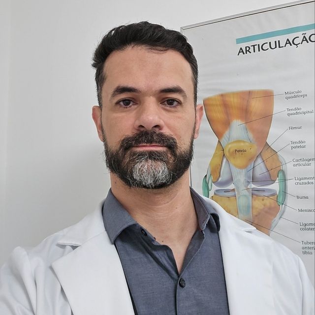 Marcus Vinicius Martins do Nascimento, Ortopedista - Traumatologista São Paulo