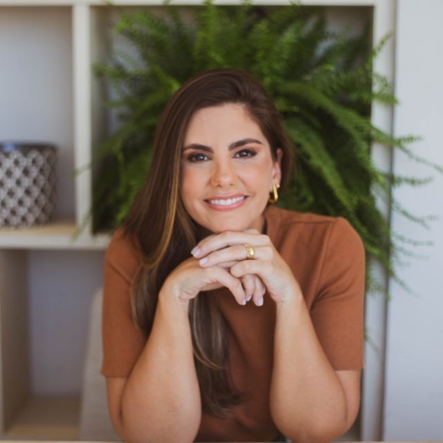 Ligia Telles, Psicólogo Salvador