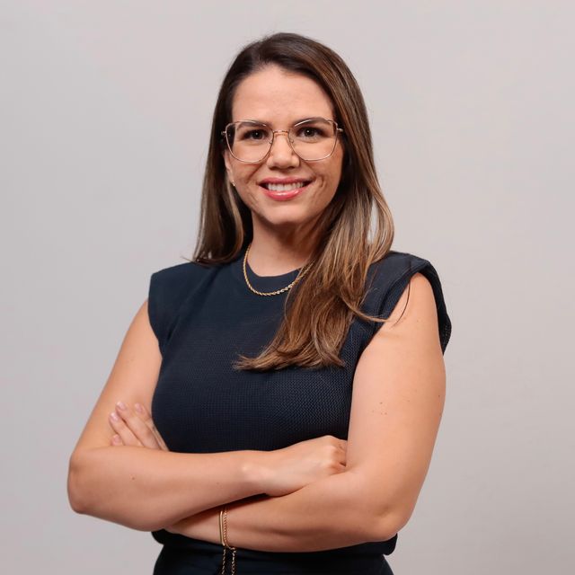 Luana Azevedo Freitas Falcão, Oncologista Recife