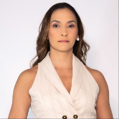 Ana Julia Andrade Cardoso, Gastroenterologista Salvador