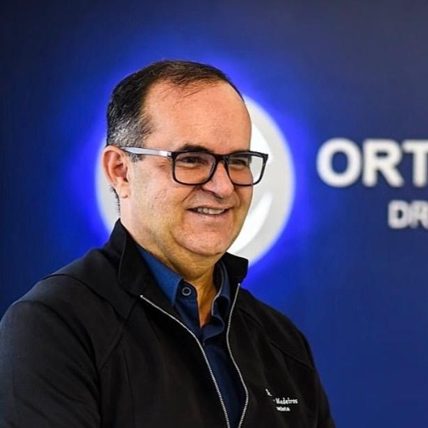 Sidney Gomes Medeiros, Dentista Brasília