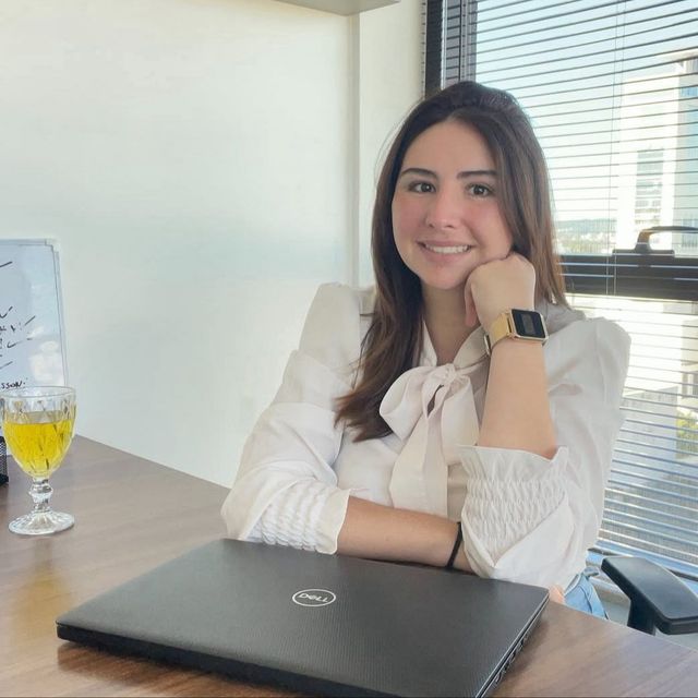 Amanda Fernandes, Psicólogo Palhoça