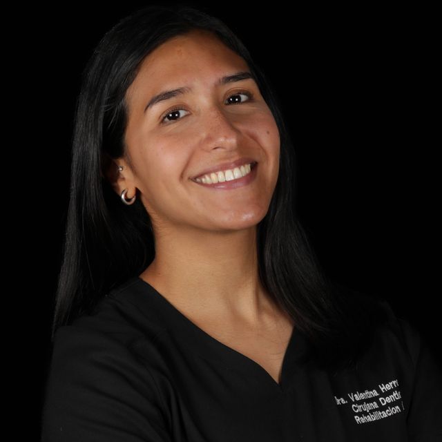 Valentina  Herrera Muñoz , Dentista Antofagasta