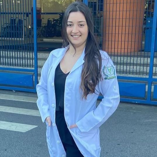 Laís  Simões de Sousa, Fisioterapeuta Santo André