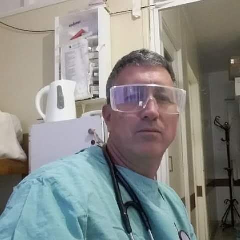 Gerardo Angel Alvarez, Médico general y familiar Colón