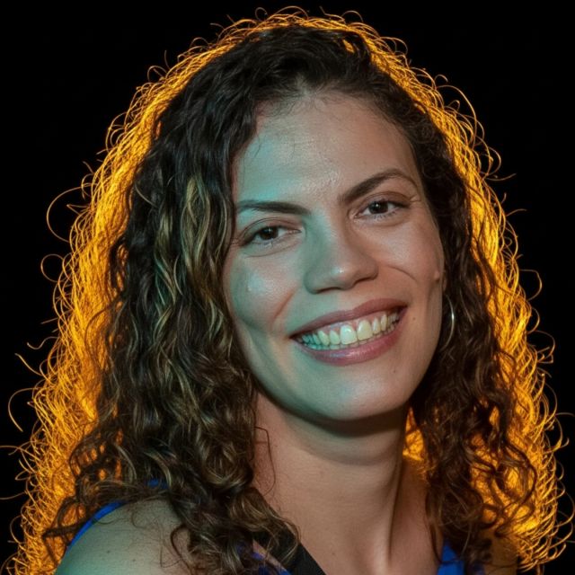 Gabriele Hayne, Psicólogo Salvador
