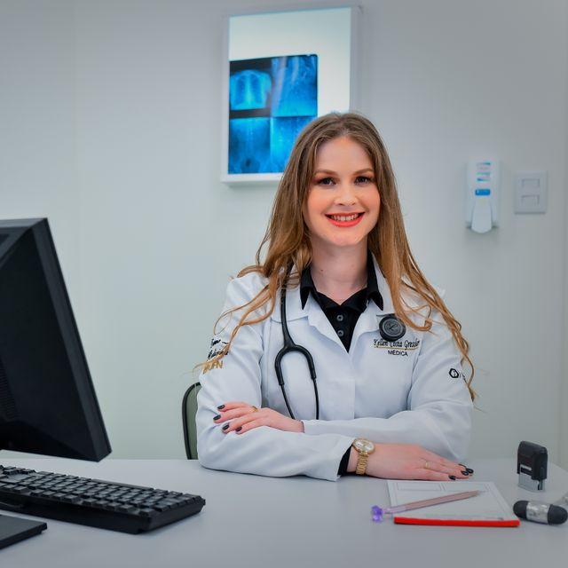 Kellen Gressler, Médico clínico geral Santa Maria, RS