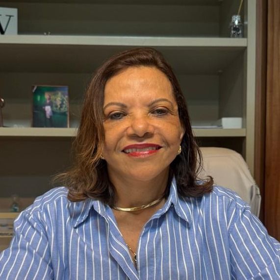 Wilma da Silveira Pinto Pereira, Especialista em Medicina Física e Reabilitação São Luís