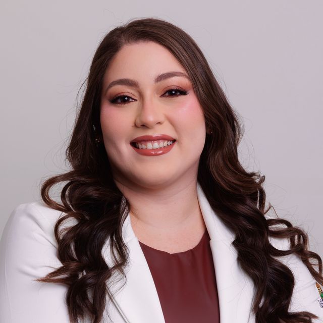 Lia Alves, Reumatologista Fortaleza