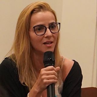 Dra. Jade Scazufka Machado