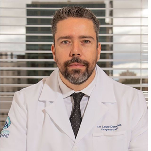 Lauro Manoel Etchepare Dornelles, Ortopedista - Traumatologista Porto Alegre