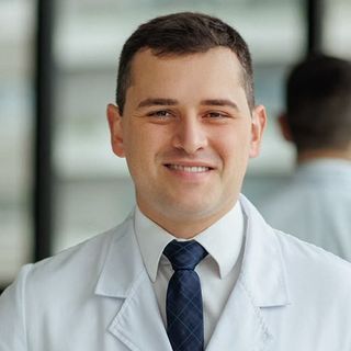 Ricardo Palombini Medeiros, Ortopedista - Traumatologista São Leopoldo