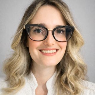 Dra. Maria Ferreira Fassbender de Rezende